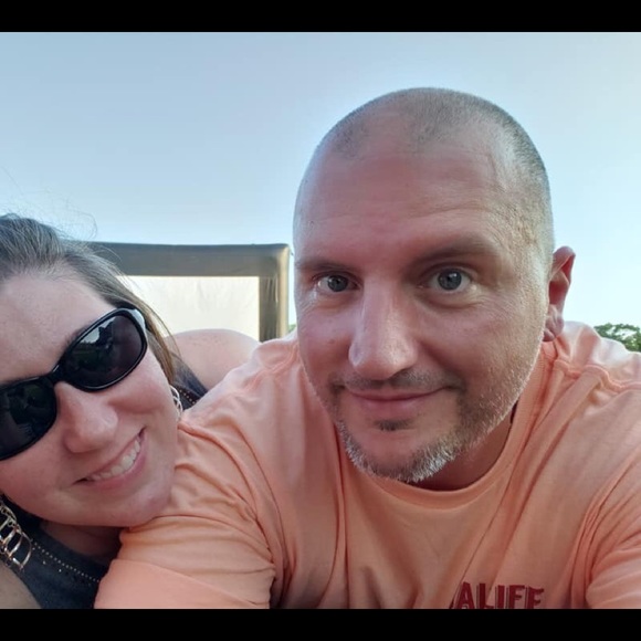 Meet your Posher, Tessa - Picture 2 of 5